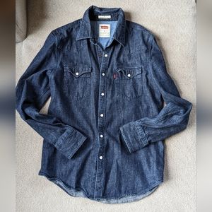 Levis Slim Fit Classic Western Shirt, men's medium